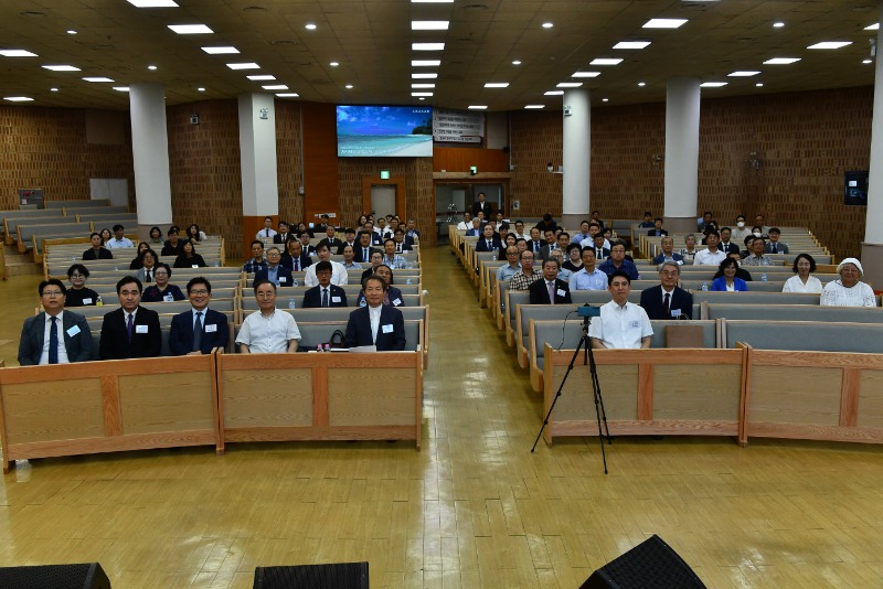 1. 2025 한국교회 AI 포럼.jpg