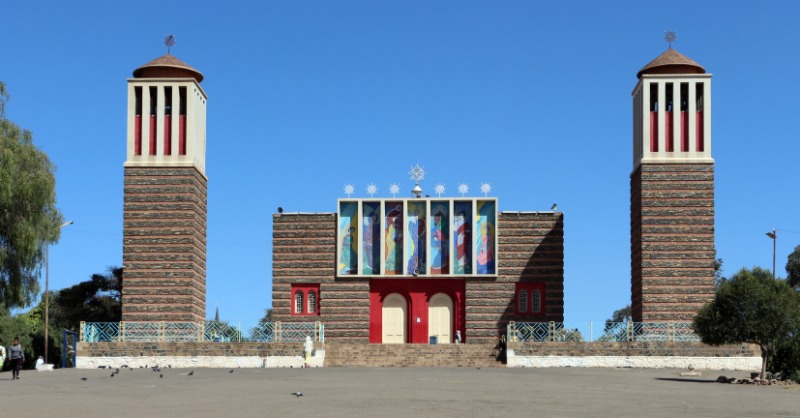 Asmara,_cattedrale_ortodossa_04.jpg