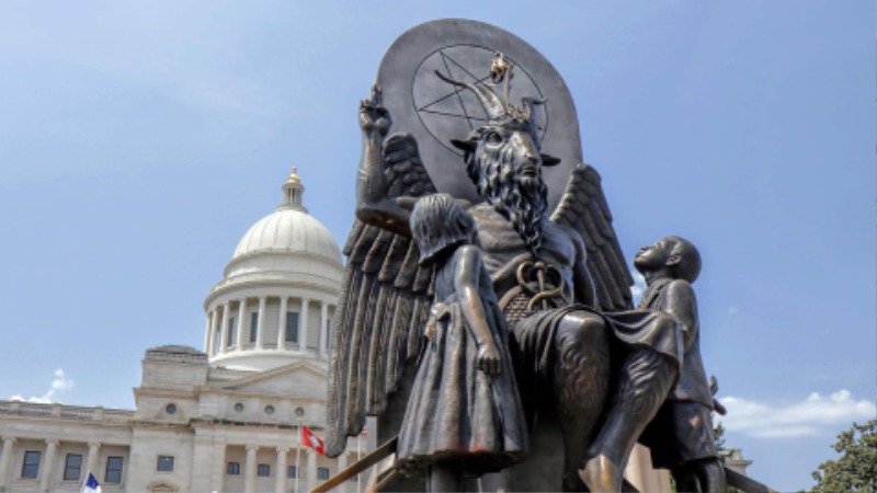 webRNS-Satanic-IRS4-042519.jpg